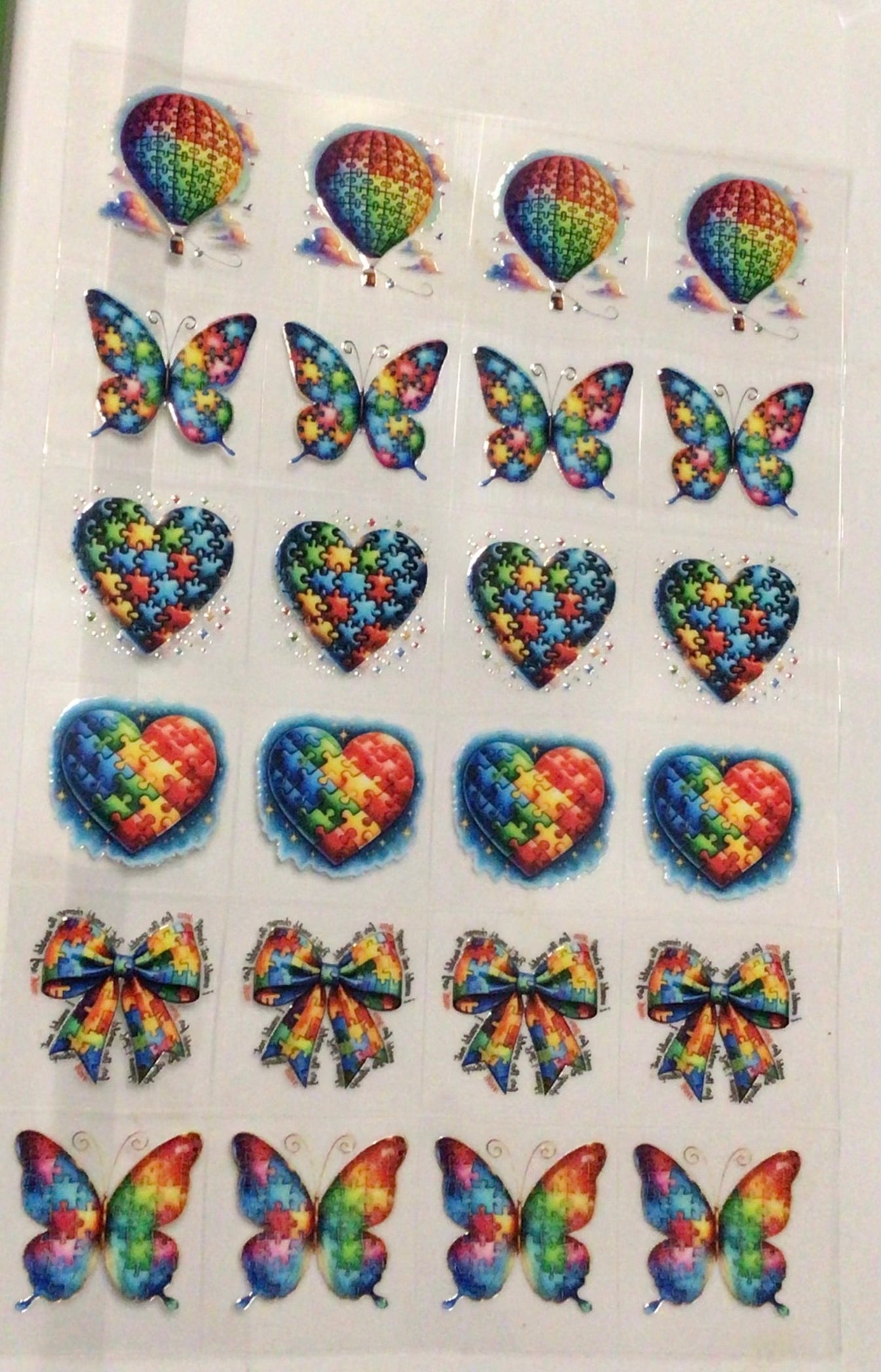 Kiss cut 2