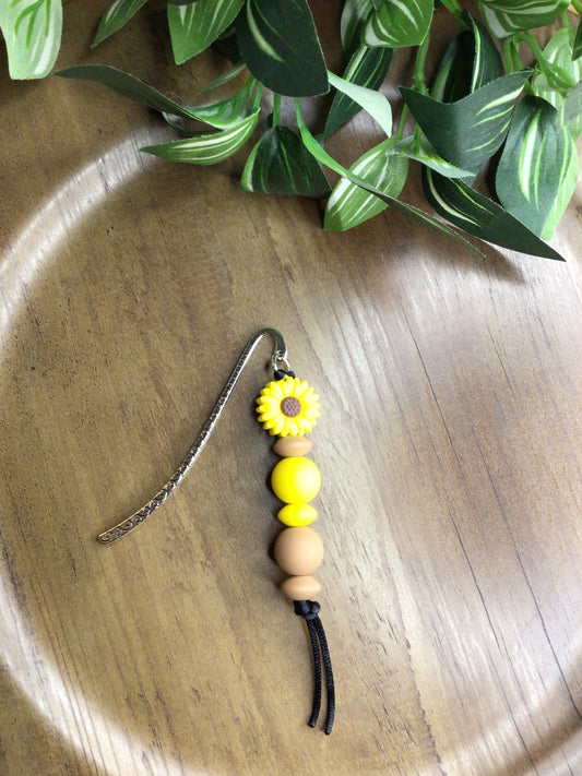 Beaded bookmark sunflower
