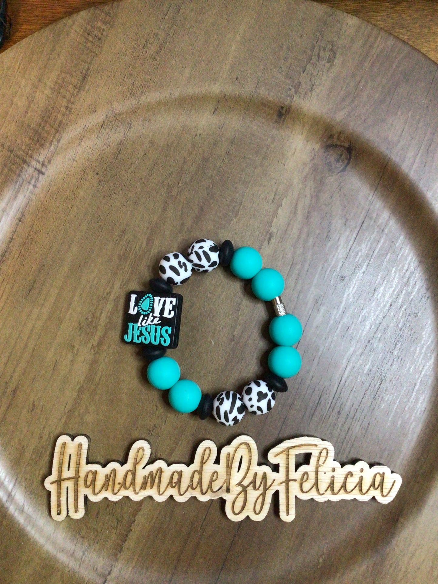 Love like Jesus cup charm