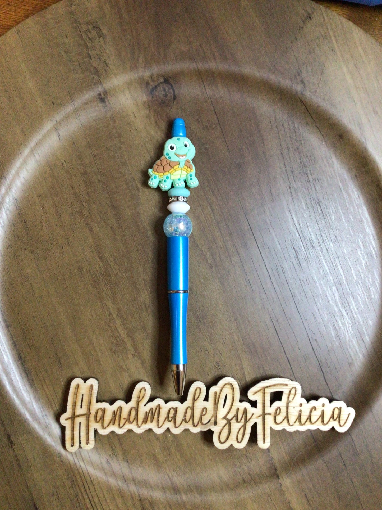 Turtle blue pen