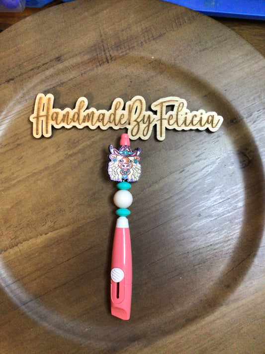 Turquoise heifer peach box cutter