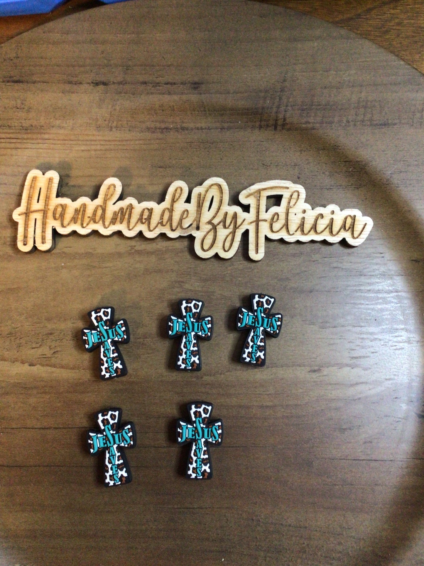 Teal cross focal