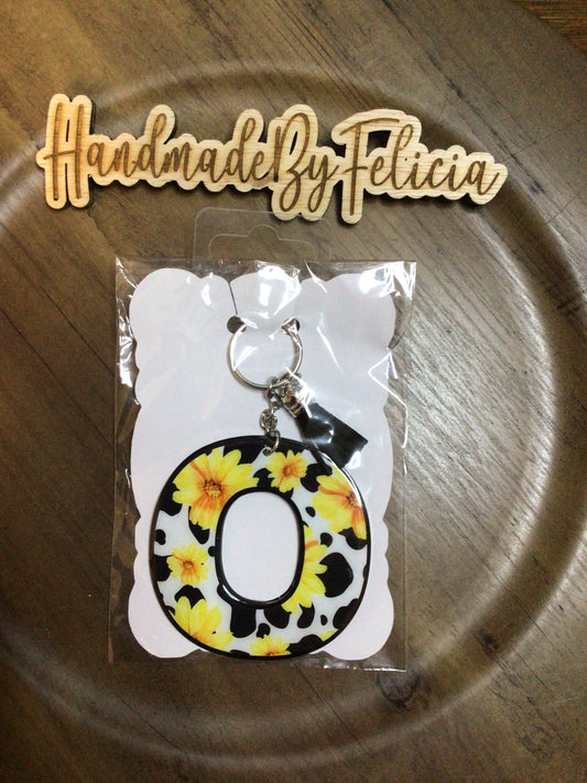 Letter O sunflower keychain