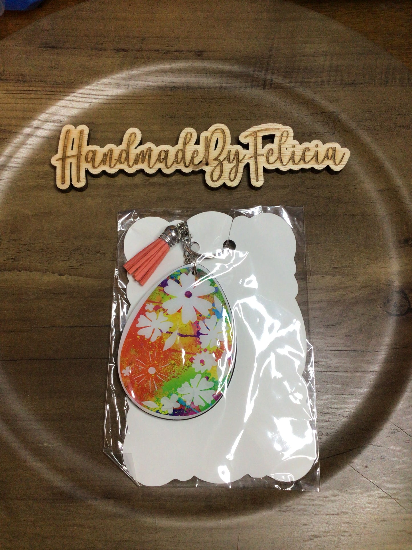 Flower egg keychain