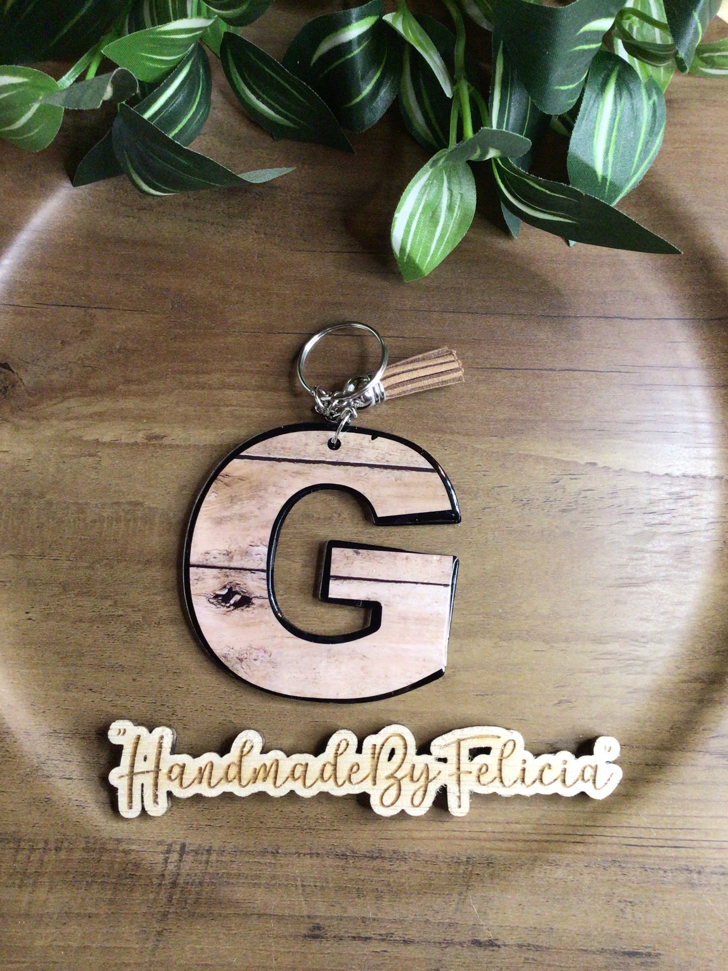 Initial G wood color acrylic keychain