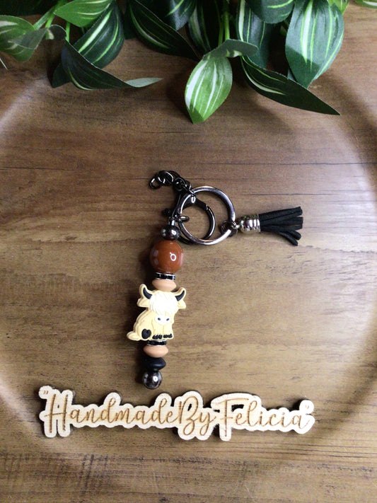 Highland cow brown keychain