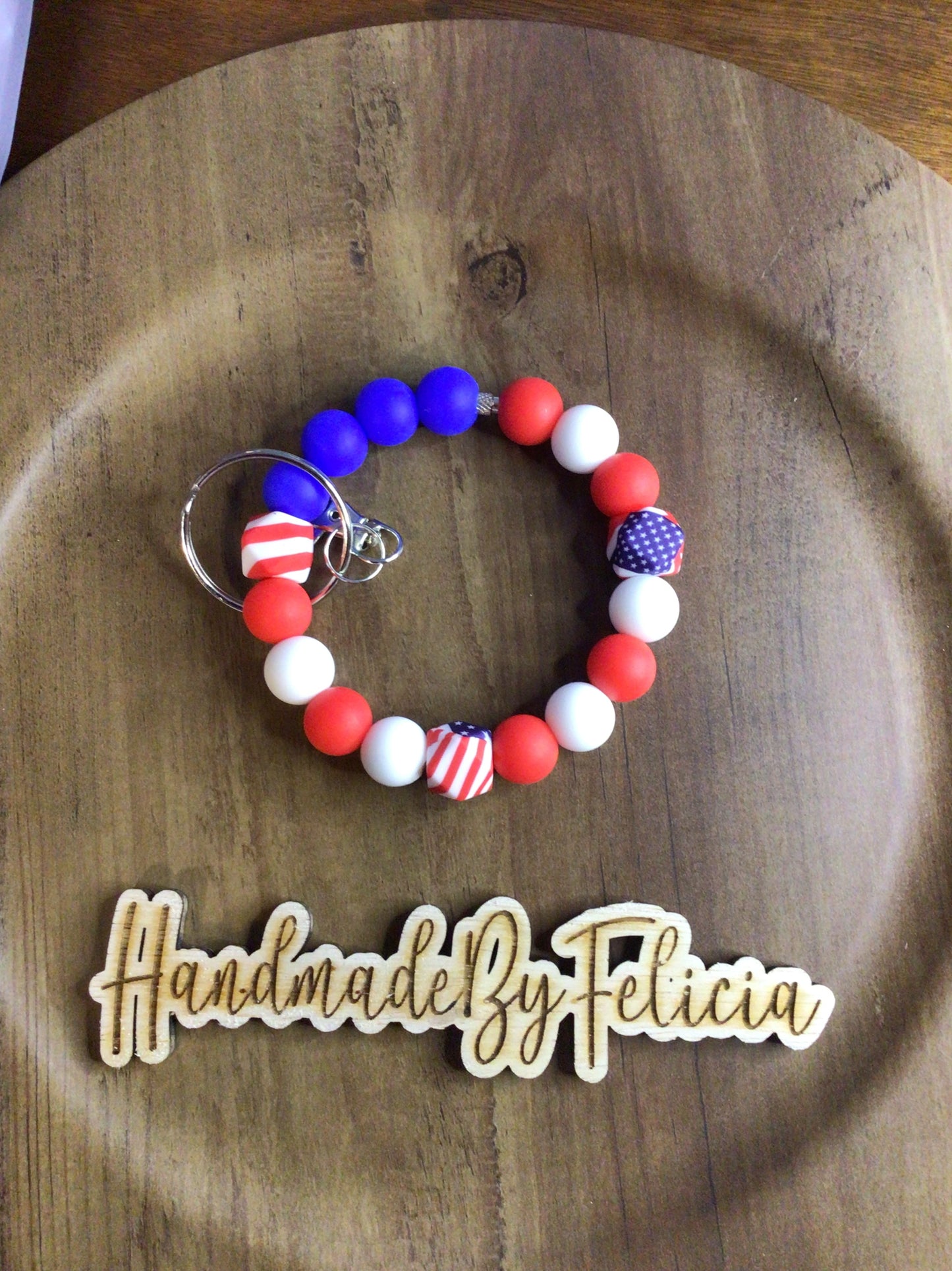 Patriotic beaded wristlet